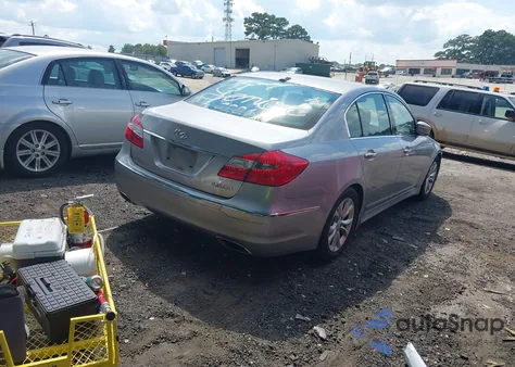 2012 Hyundai Genesis 3.8 z USA, uszkodzony, nr VIN KMHGC4DD9CU187421